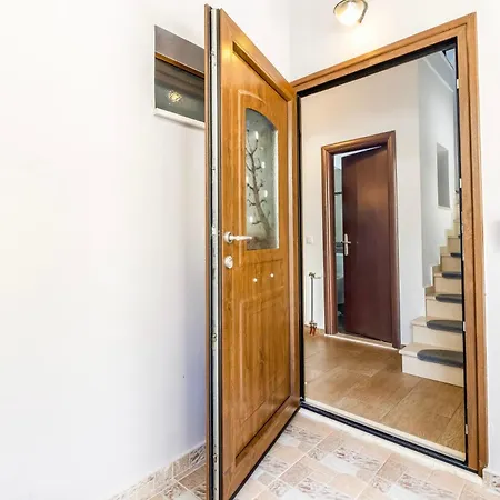 Remvi House Ferienhaus Lefkáda