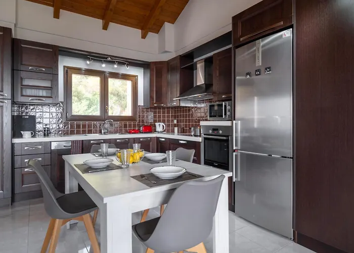 Holiday home Remvi House *